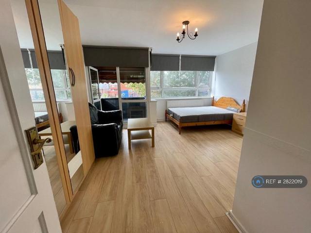 Room for rent in Old Kent Road, Isle Of Man