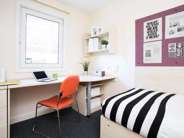 Room for rent in Bede Island, Old Wharf