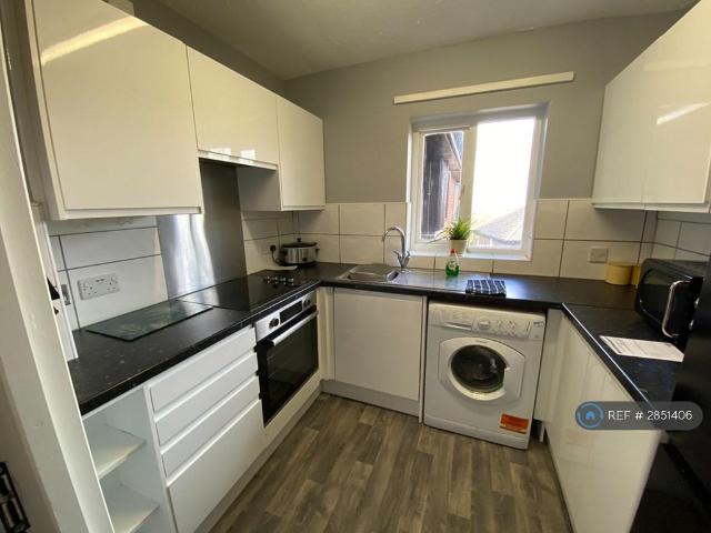 Room for rent in Berrick Salome, Oxfordshire