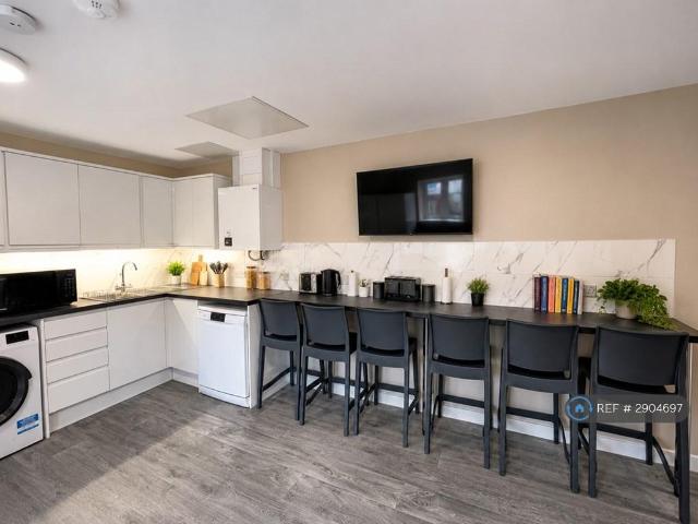 Room for rent in Stokes Croft, Feckenham