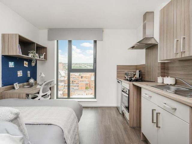 Room for rent in City Centre, South Yorkshire