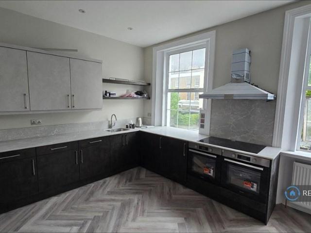 Room for rent in St. John's Wood, Isle Of Man