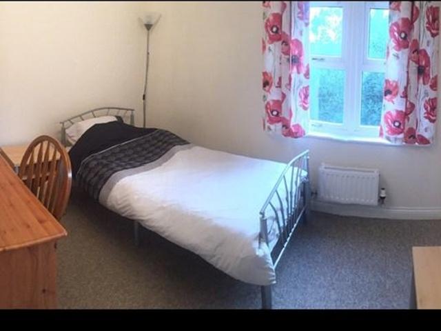 Flat for rent in Osney, The Slade