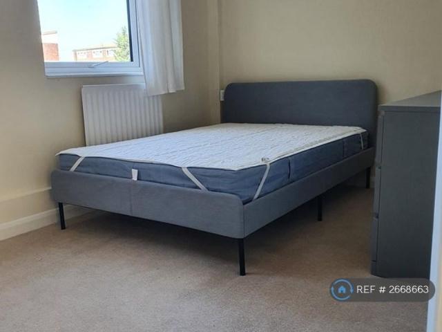 Room for rent in New Malden, Isle Of Man