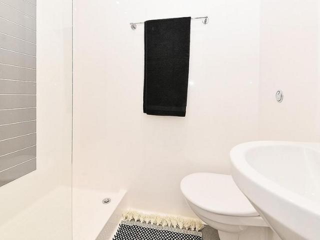 Room for rent in West Hoe, Mount Wise