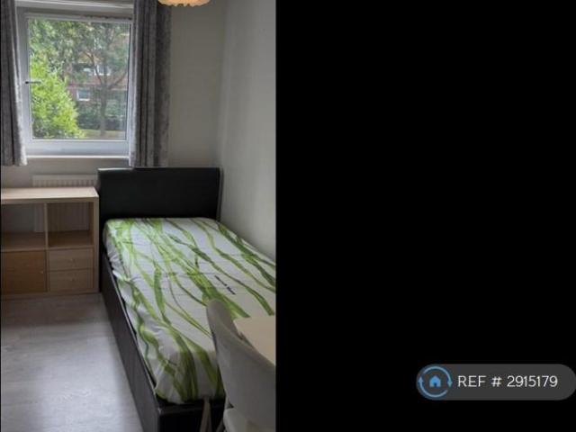 Room for rent in Locksley Estate, Limehouse