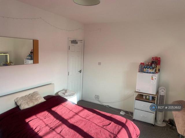 Room for rent in Ewell, Surrey