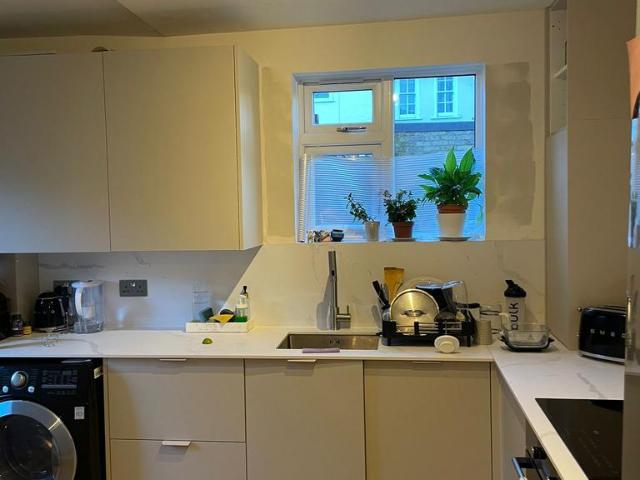 Room for rent in North Kensington, Isle Of Man