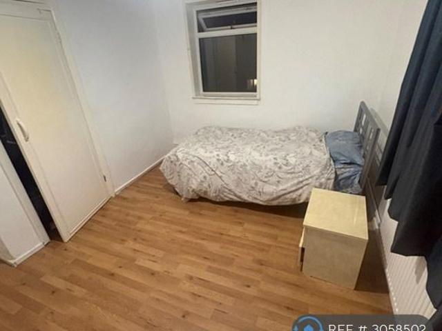 Room for rent in Rectory Farm Estate, Greater London