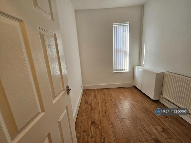 Flat for rent in Whitecross, Warrington