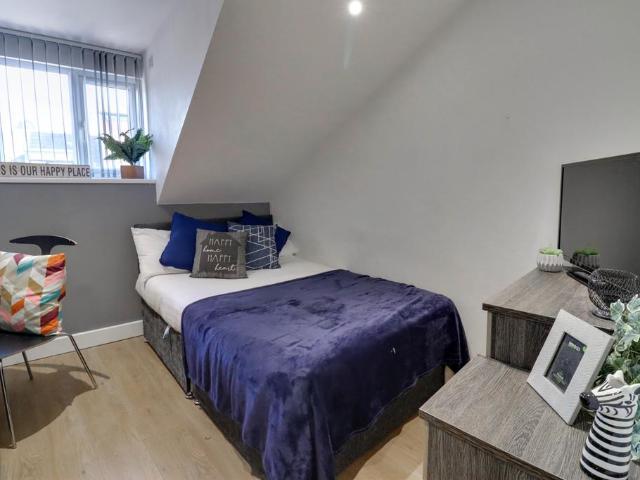 Room for rent in Bede Island, Old Wharf