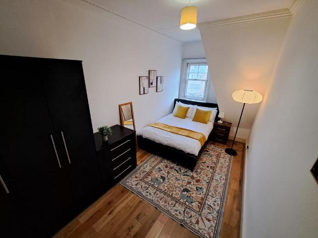 Room for rent in Highbury, Greater London