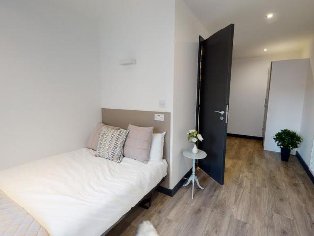 Room for rent in Spring Park, Luton