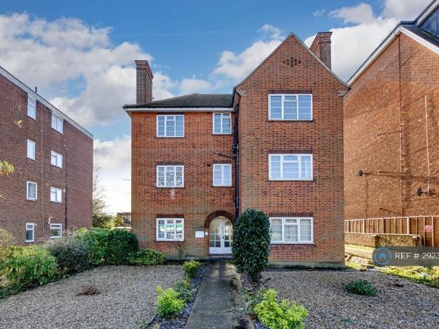 Room for rent in Friern Barnet, Isle Of Man