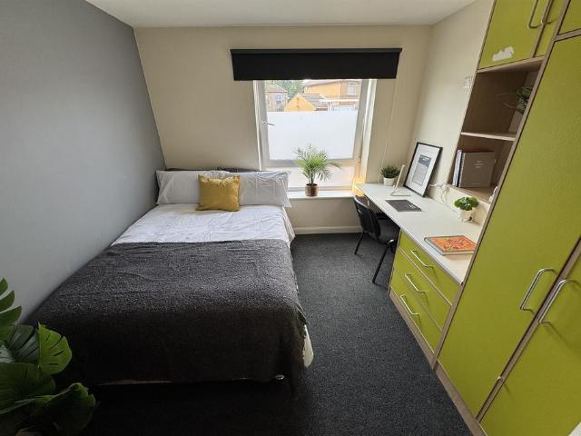 Room for rent in Haddon, East Midlands