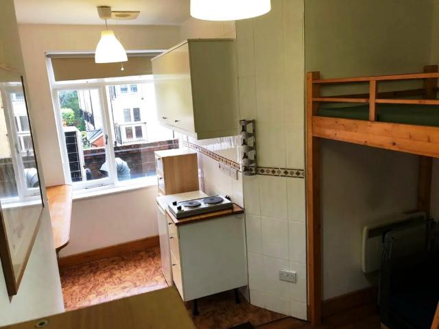 Room for rent in West Hackney, Greater London