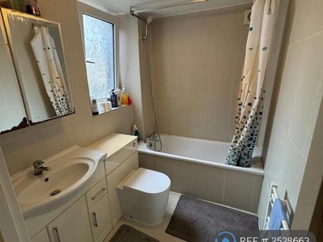 Room for rent in Somers Town, Isle Of Man