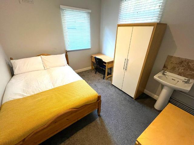 Room for rent in Forest Fields, Haddon