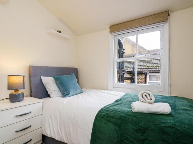 Room for rent in West Hampstead, Isle Of Man