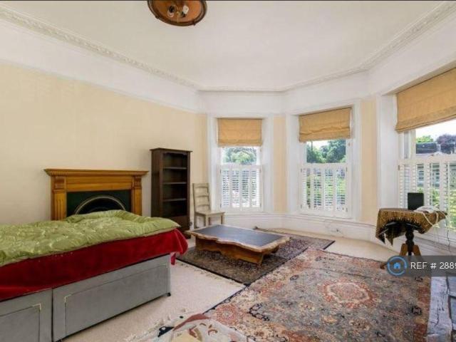 Room for rent in Feckenham, Isle Of Man