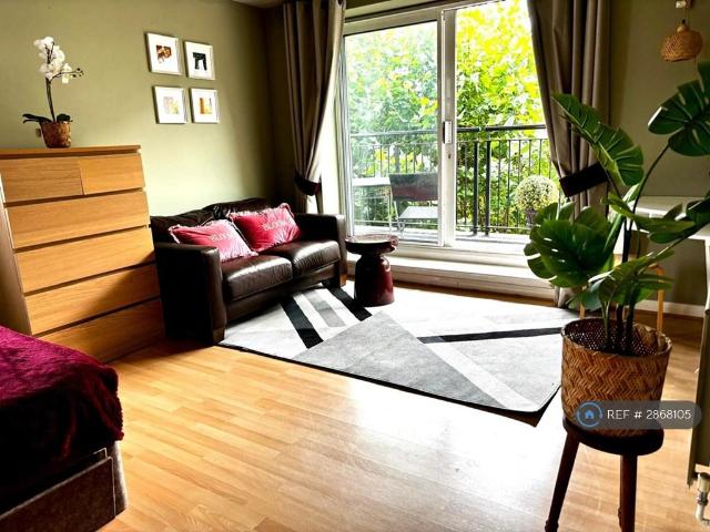 Room for rent in Virginia Quay, Blackwall