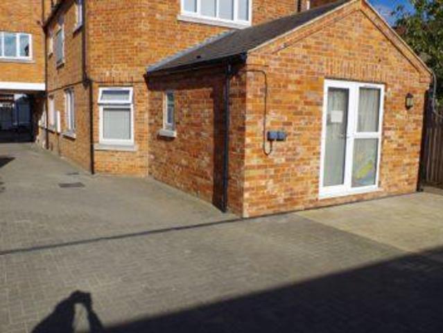 Room for rent in Semilong, Northampton