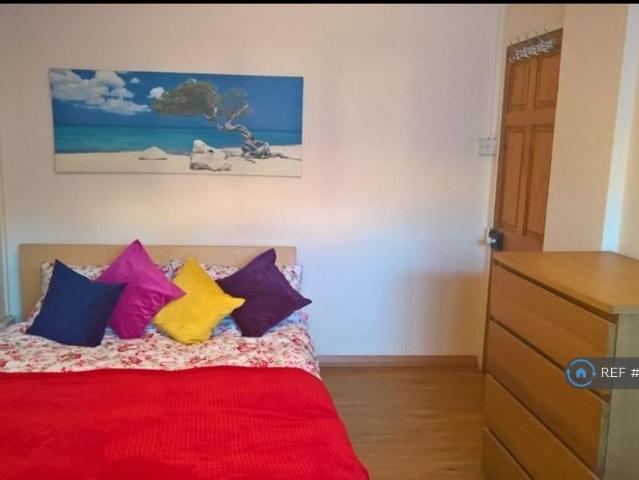 Room for rent in Limehouse, Greater London