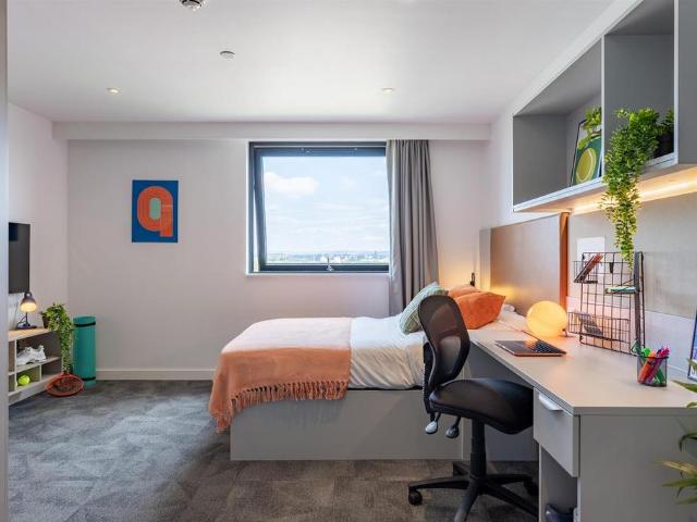Room for rent in Salford Quays, Salford