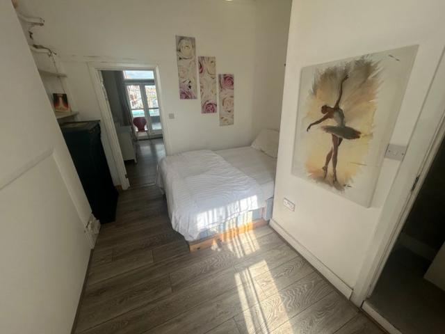 Apartment for rent in Shepherd's Bush, Greater London