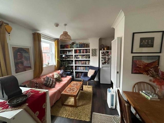 Apartment for rent in Old Ford, Bow