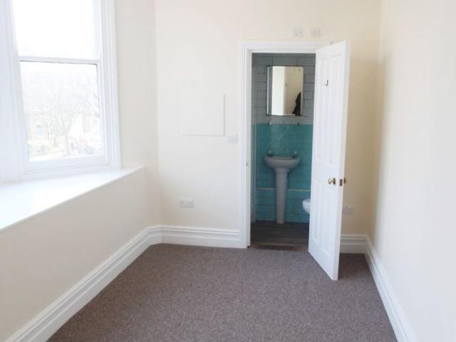 Apartment for rent in Aldrington