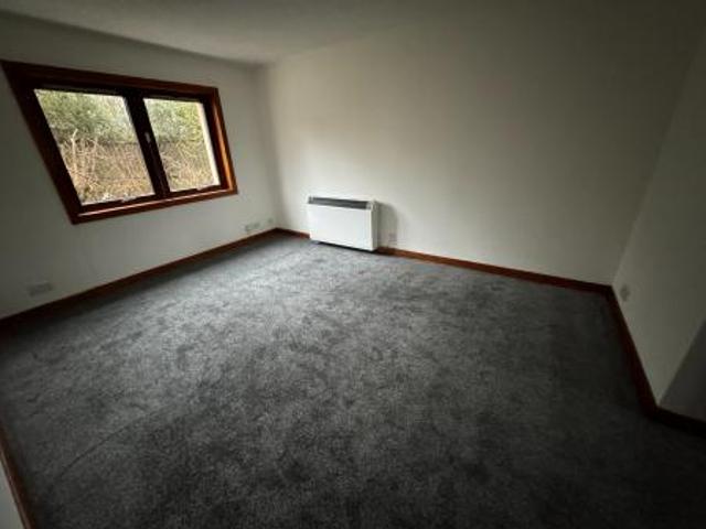 Apartment for rent in Whitfield, Scotland