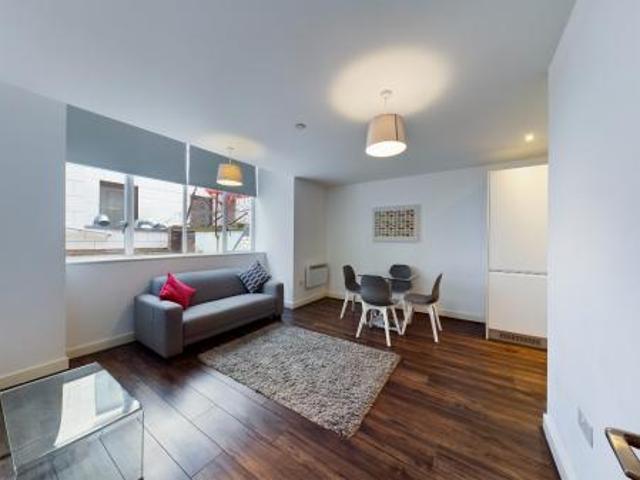 Apartment for rent in Birkenhead, Wirral