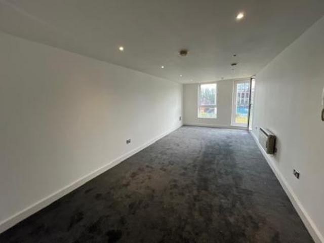 Apartment for rent in Calderstones
