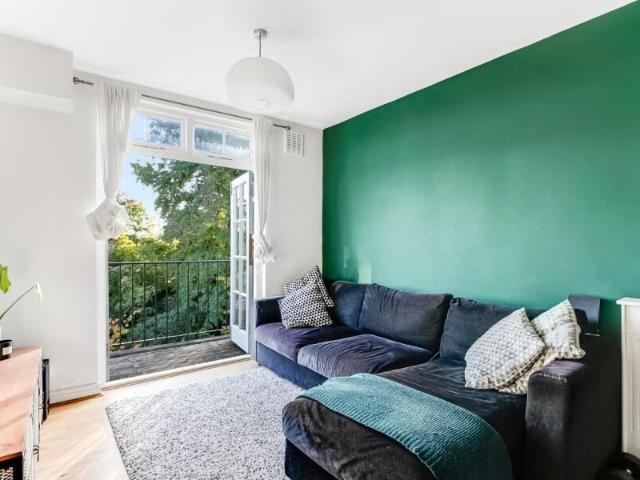 Apartment for rent in Highgate, Isle Of Man