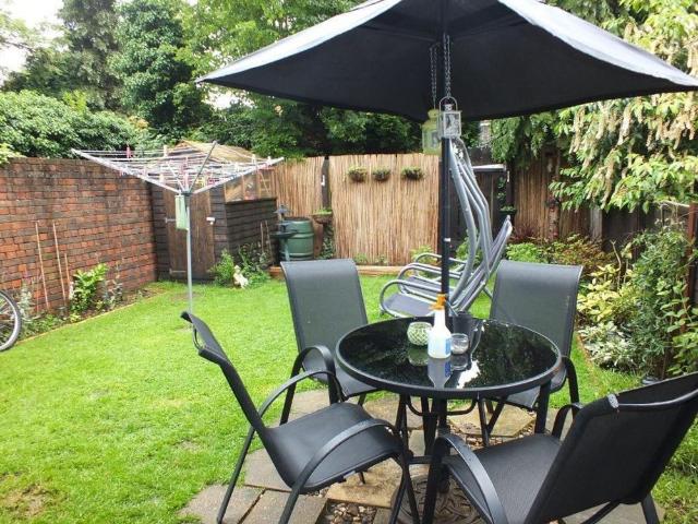 Apartment for rent in Sands End, Greater London