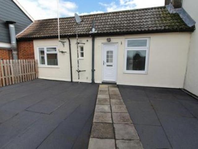 Apartment for rent in The Dales, Key Street