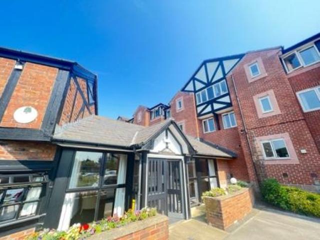 Apartment for rent in Castle, Leftwich