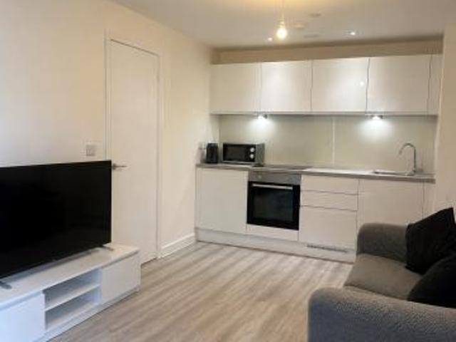 Apartment for rent in Chinatown, Calderstones