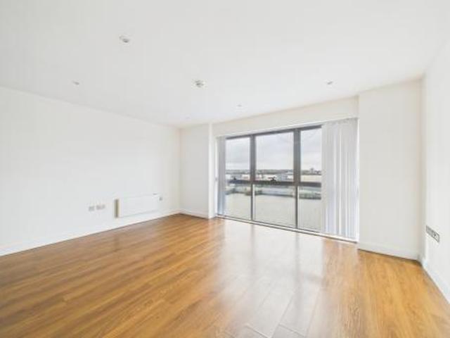 Apartment for rent in Calderstones