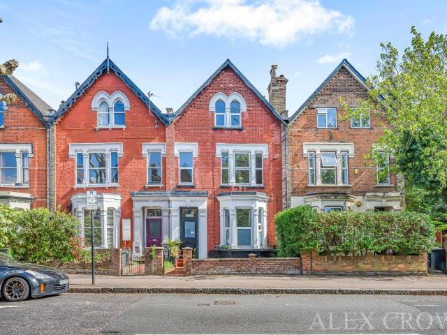 Apartment for rent in Stroud Green, Greater London