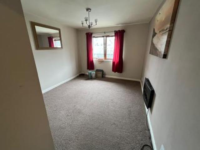 Apartment for rent in Bridgend, Moneydie