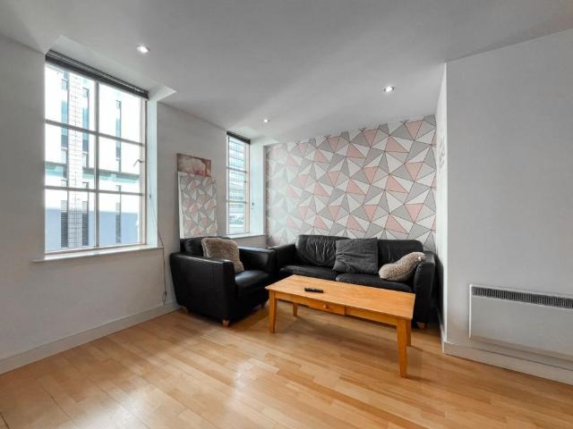 Apartment for rent in Clifton, West Yorkshire