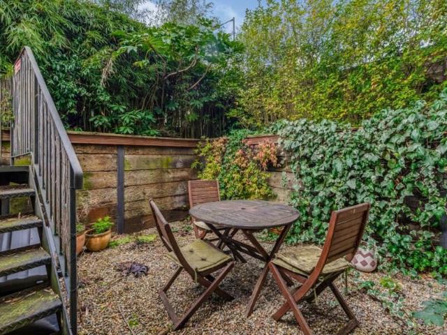 Apartment for rent in Kilburn, Greater London