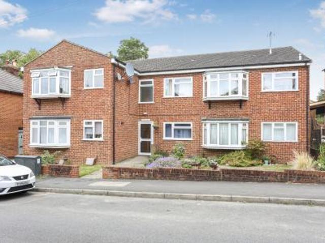 Apartment for rent in Westborough, Surrey