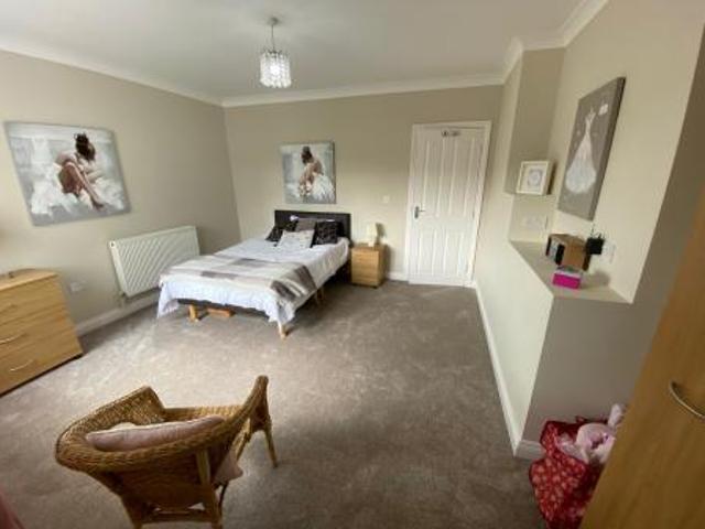 Apartment for rent in Clayton, Butterton