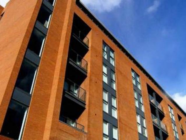 Apartment for rent in City Centre, Salford