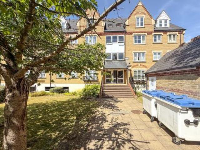 Apartment for rent in North Watford