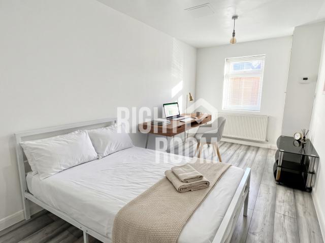 House for rent in Spring Park, Luton