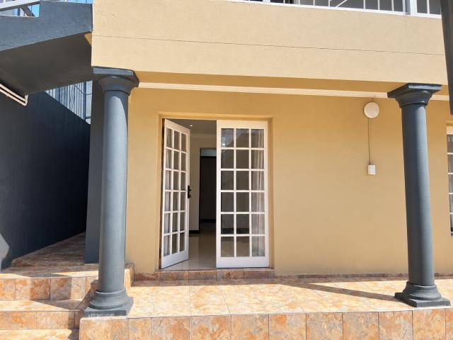 Apartment for rent in Beacon Bay North, East London